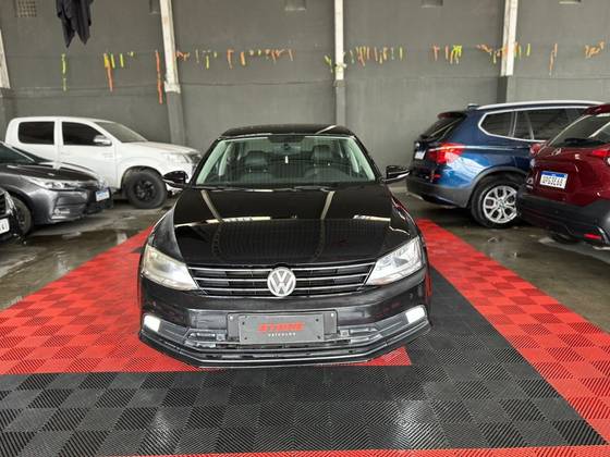 VOLKSWAGEN JETTA 2.0 TSI HIGHLINE 211CV GASOLINA 4P TIPTRONIC